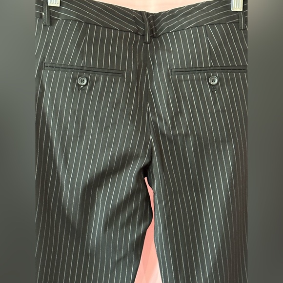 Express Design Studio Editor Black Pinstriped Pants- Sz 2 - Picture 7 of 11